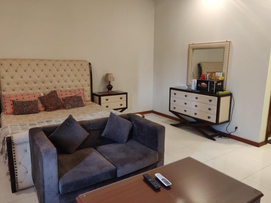 Zaib Guest House E-11 Islamabad Exterior foto
